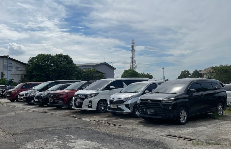 Dengan memahami tips beli mobil bekas, dapat meminimalkan risiko