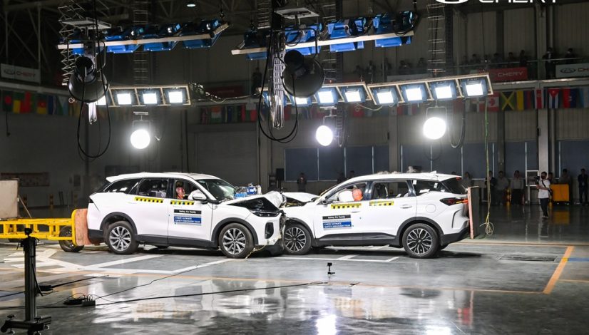 Prosesi uji tabrak Tiggo 9 digelar di kantor pusat Chery