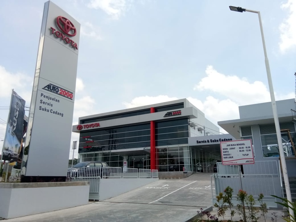 Pengecekan komponen mobil bisa dilakukan di bengkel resmi Auto2000