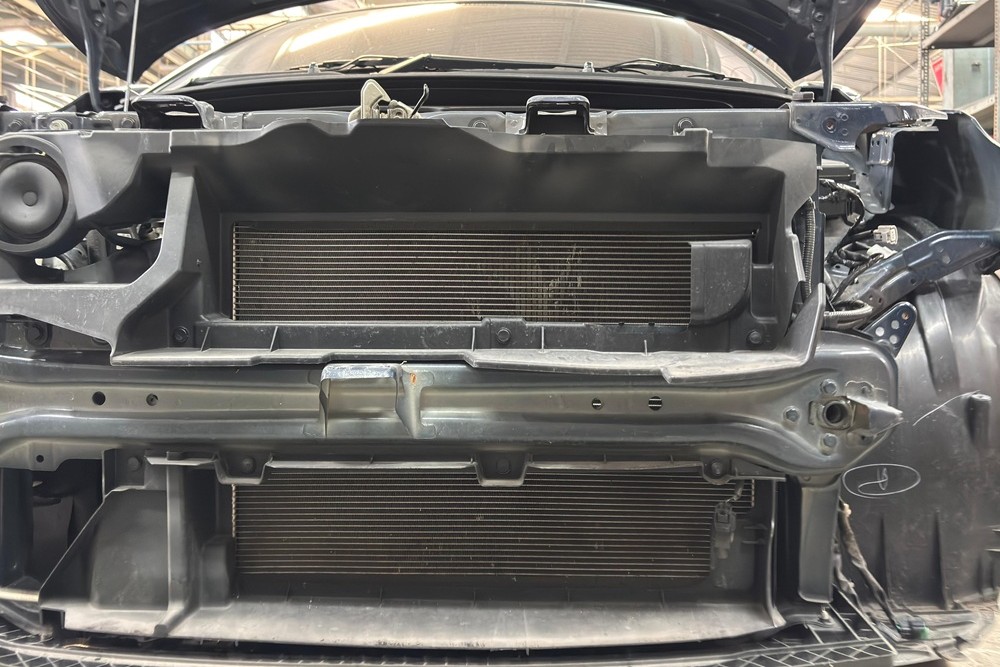 Perawatan kondensor AC mobil