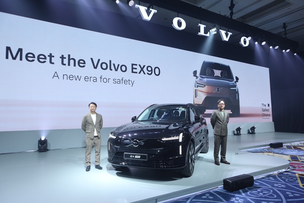 Volvo EX90 2026