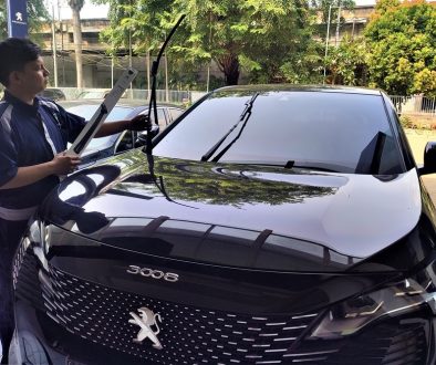 Komponen mobil yang wajib di cek saat musim kemarau adalah Wiper