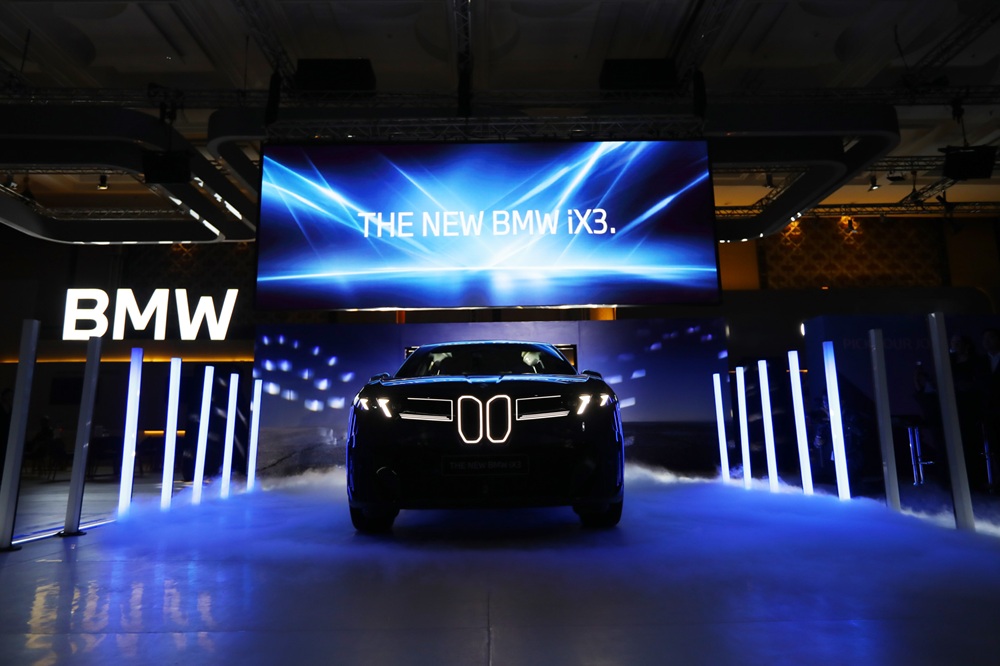 Peluncuran iX3 digelar BMW di GIIAS 2026