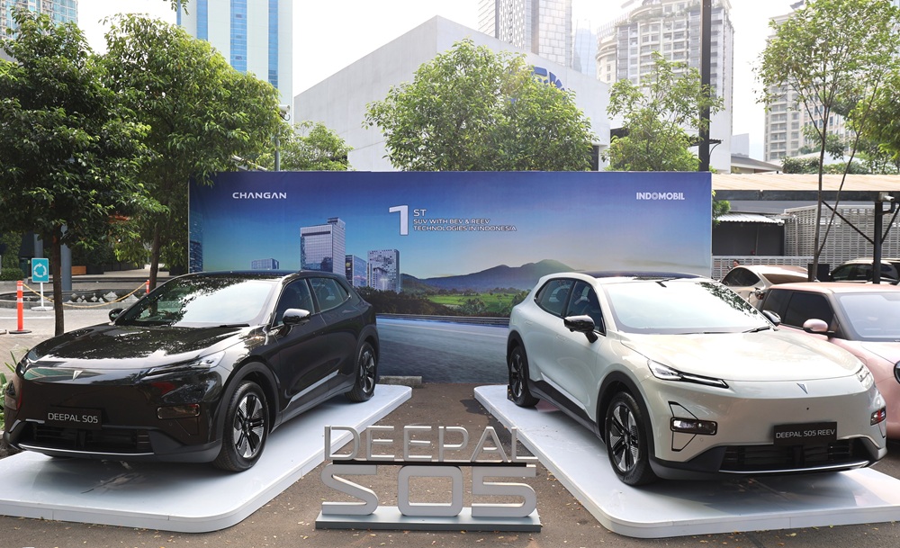 Sosok Deepal S05 dan S05 REEV jadi opsi baru mobil ramah lingkungan