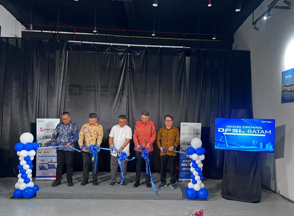 Pembukaan DFSK Majesty Batam