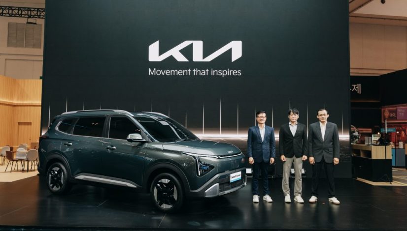 launching kia carens giias 2026 indonesia