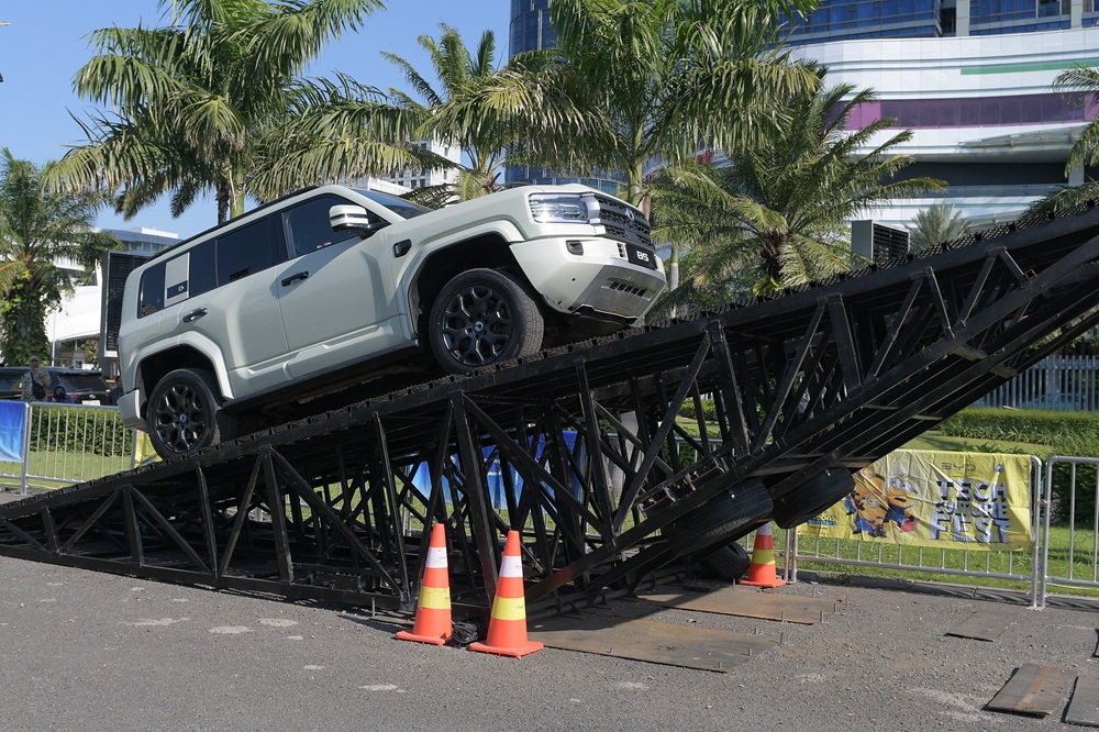 BYD Tech Culture Fest memberikan kesempatan masyarakat menguji langsung teknologi EV dan dual mode