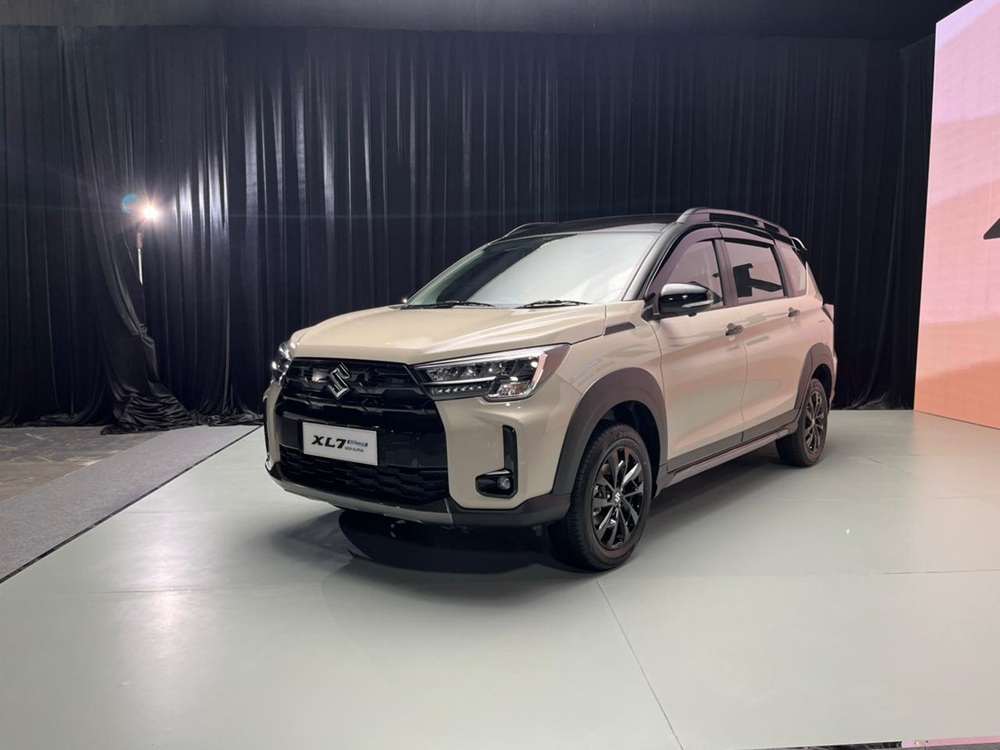 Suzuki New XL7 Hybrid Alpha tampil lebih mewah