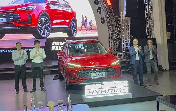Momen peluncuran MG ZS Hybrid+