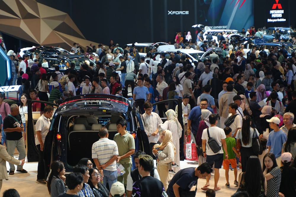 Crowd pameran GIIAS