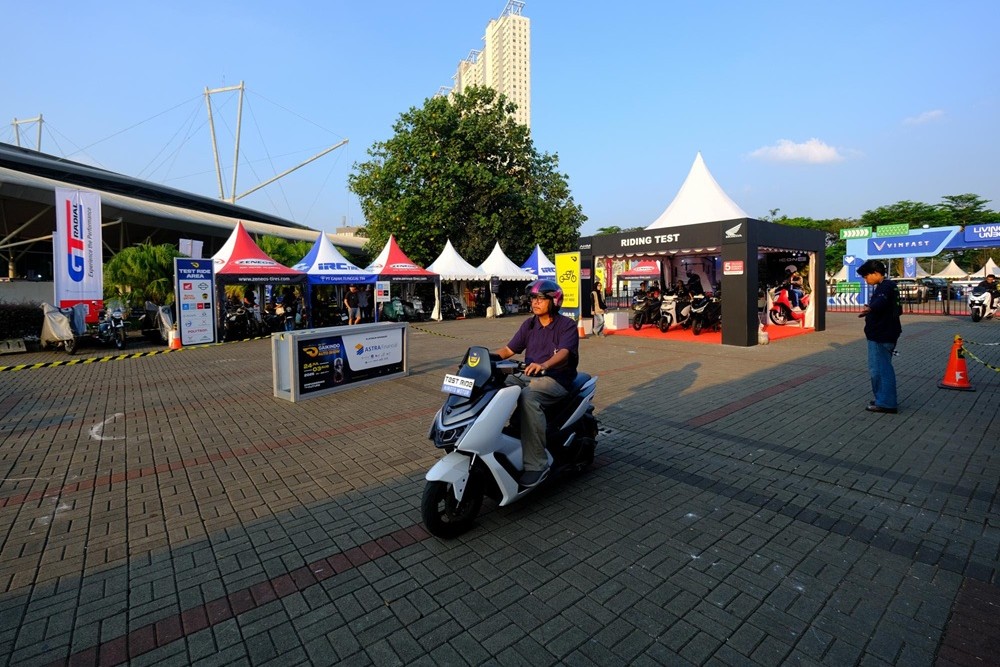 Test ride area