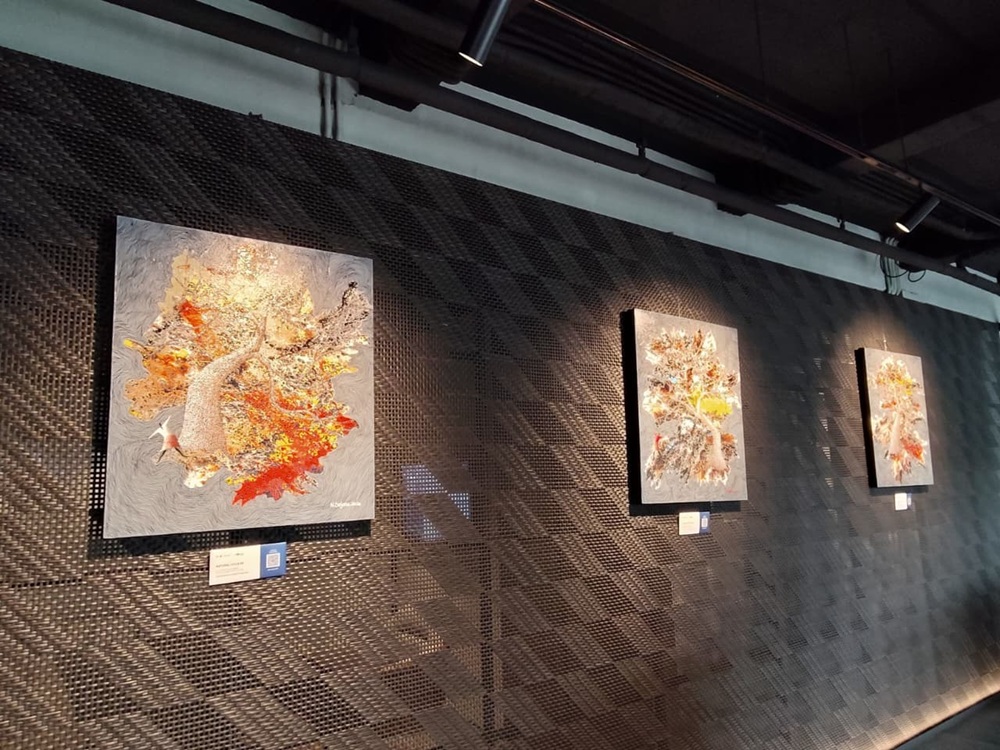 Pameran seni di BMW Astra Cilandak dan Serpong
