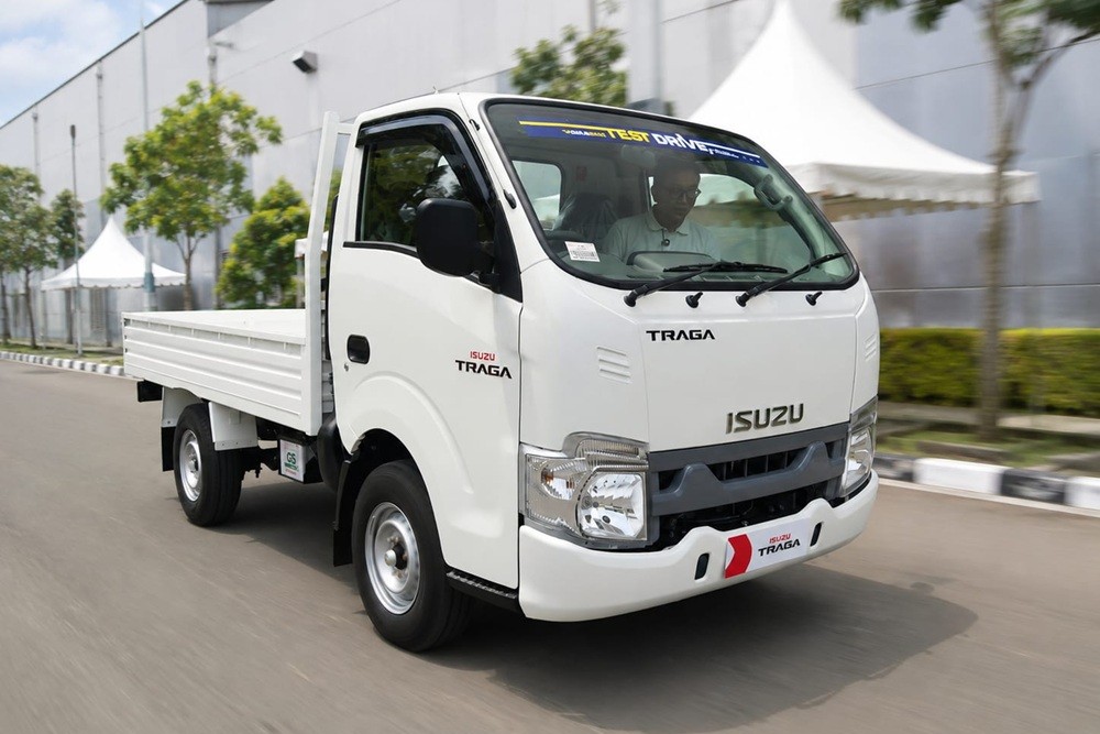 Kelebihan Isuzu Traga AC