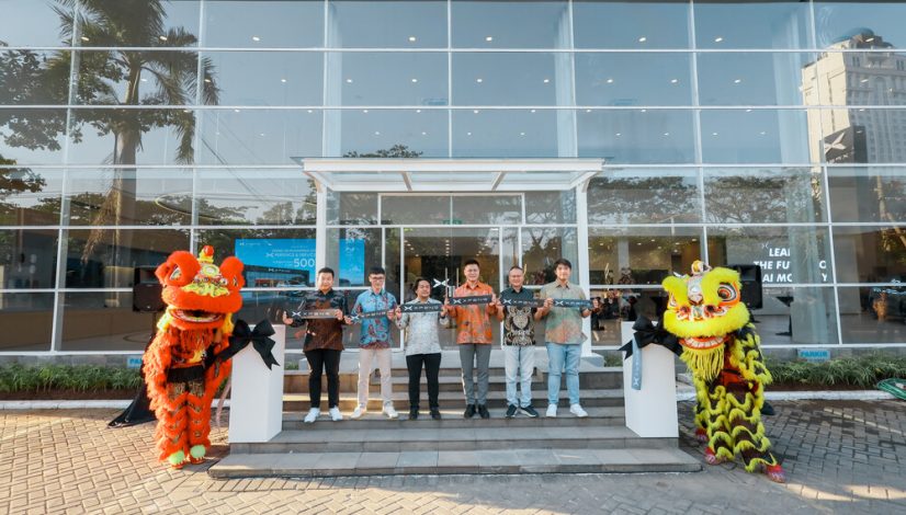 Resmikan Gerai Terbesar di Indonesia, XPENG Surabaya Jadi Dealer Ke-500 di Dunia!