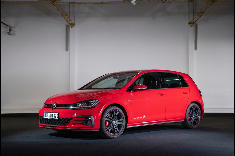 vw mk 7 indonesia warna merah