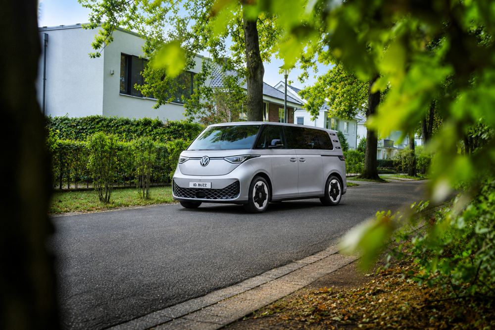 Volkswagen ID. Buzz berbalut kelir Monotone Monosilver